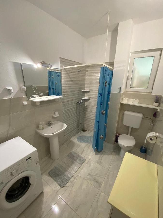 Apartmani Milka Vrsi Exteriér fotografie