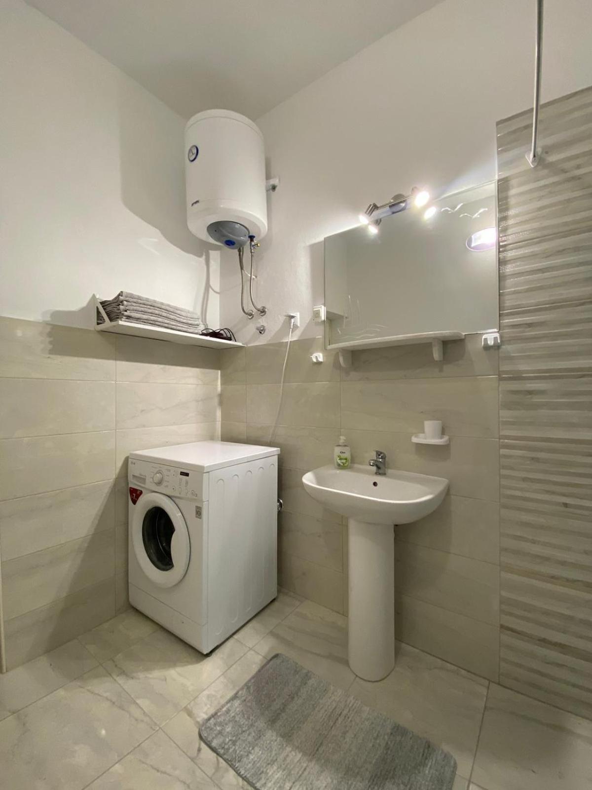 Apartmani Milka Vrsi Exteriér fotografie